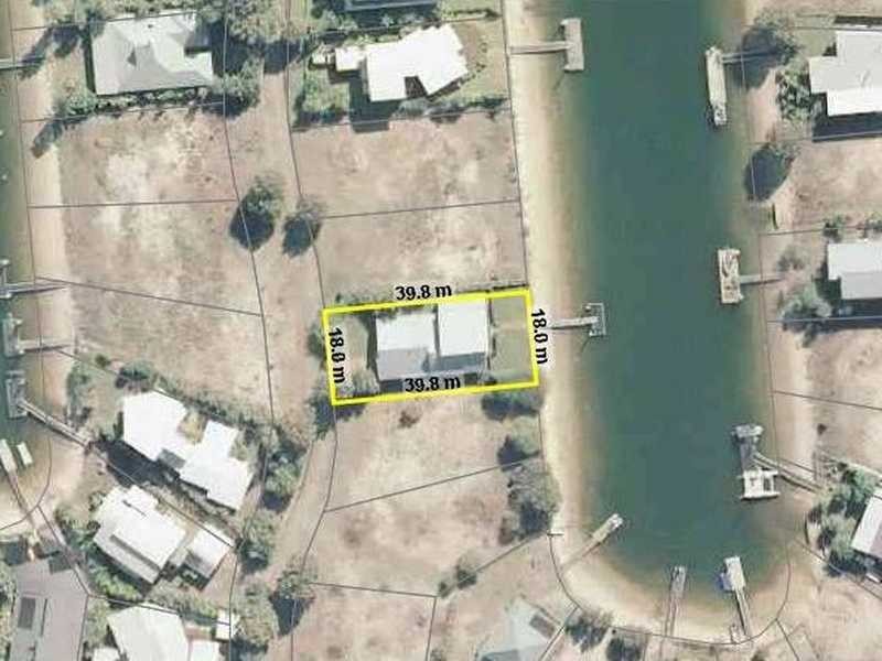 9 Doeblien Drive, South Stradbroke QLD 4216