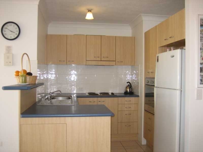Unit 5/19 Fern Street, Surfers Paradise QLD 4217