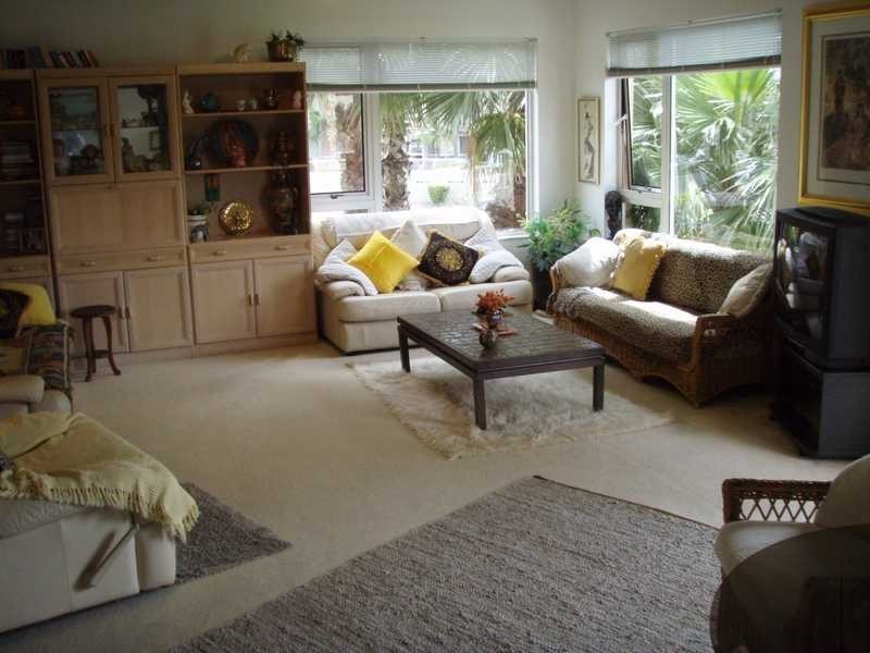 Unit 2/129 Surf Parade, Broadbeach QLD 4218