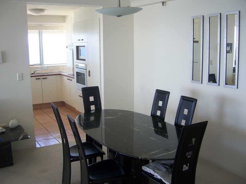 Unit 64/67 Broadbeach Boulevard, Broadbeach QLD 4218