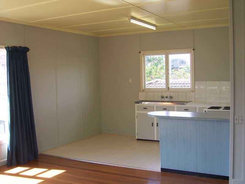 28 Petrel Avenue, Mermaid Beach QLD 4218