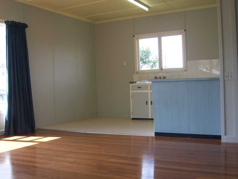 28 Petrel Avenue, Mermaid Beach QLD 4218