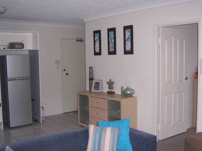 36 Ventura Road, Mermaid Beach QLD 4218