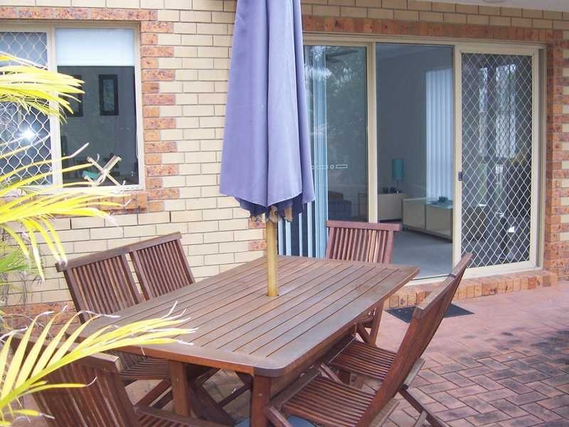 36 Ventura Road, Mermaid Beach QLD 4218