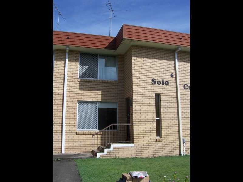 3/6 Duet Drive, Mermaid Waters QLD 4218