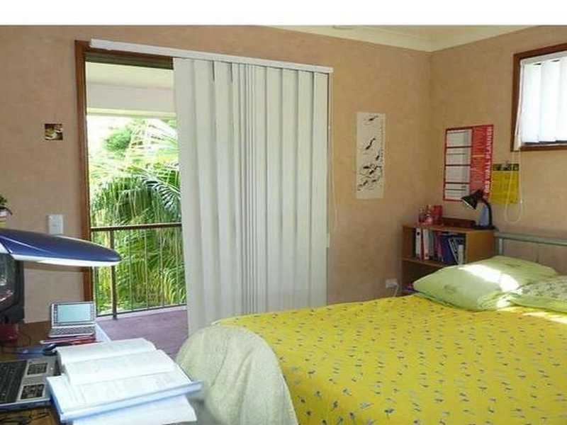 1 Tincurrin Court, Robina QLD 4226