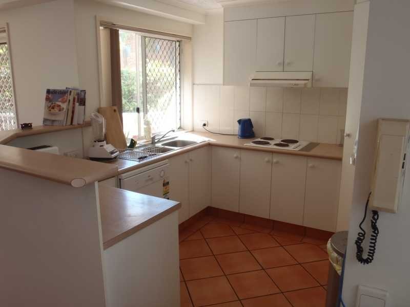 1/39 Sunbrite Avenue, Mermaid Beach QLD 4218