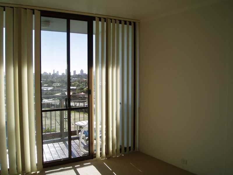 11 Fairways Drive, Clear Island Waters QLD 4226