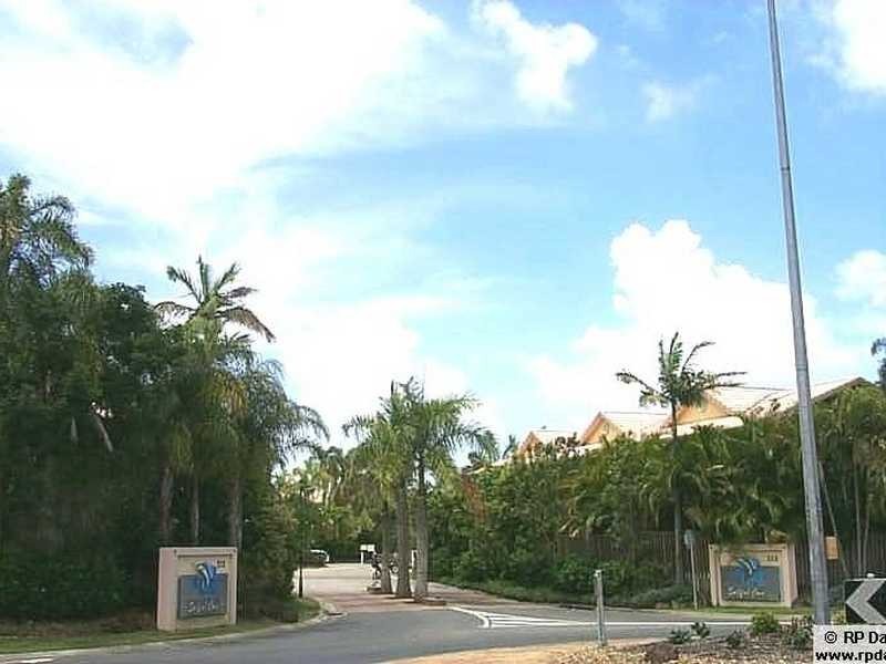 94/215 Cottesloe Drive, Mermaid Waters QLD 4218