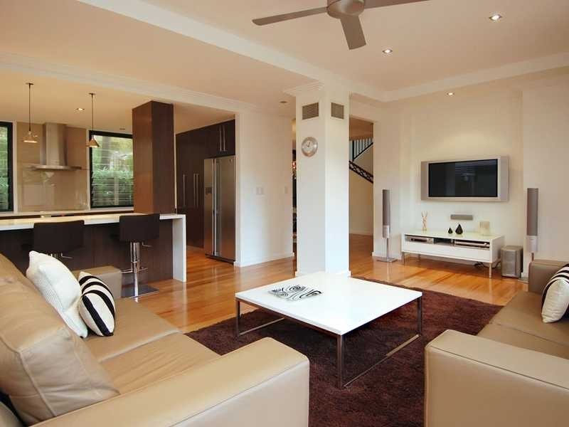 25 Australia Avenue, Broadbeach QLD 4218