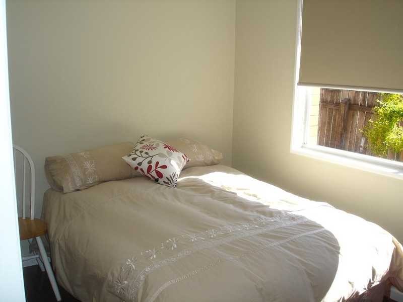 23 Albicore Street, Mermaid Waters QLD 4218