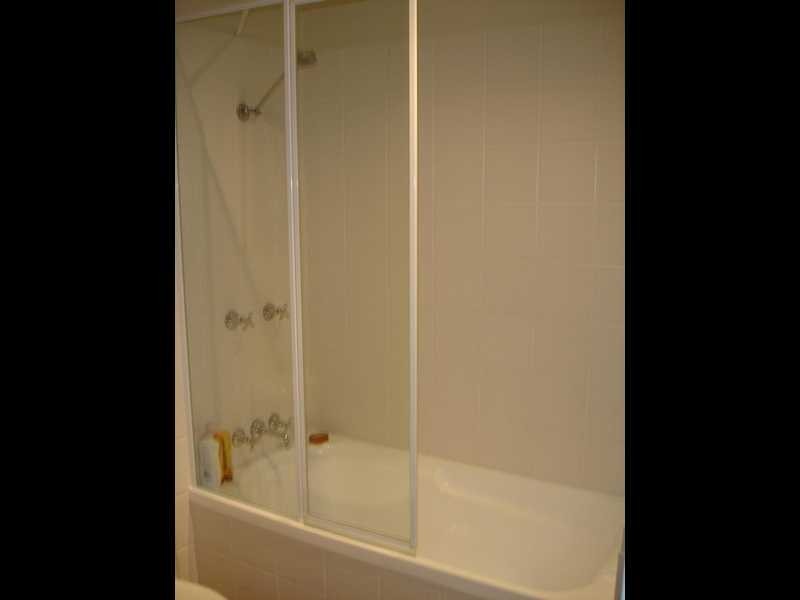 23 Albicore Street, Mermaid Waters QLD 4218