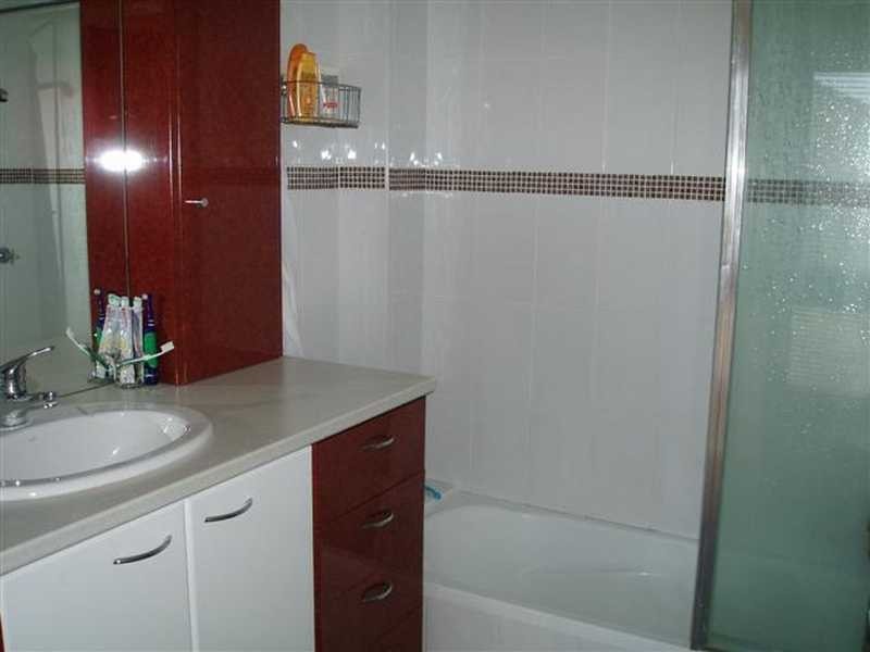 9 Aquila Court, Mermaid Waters QLD 4218