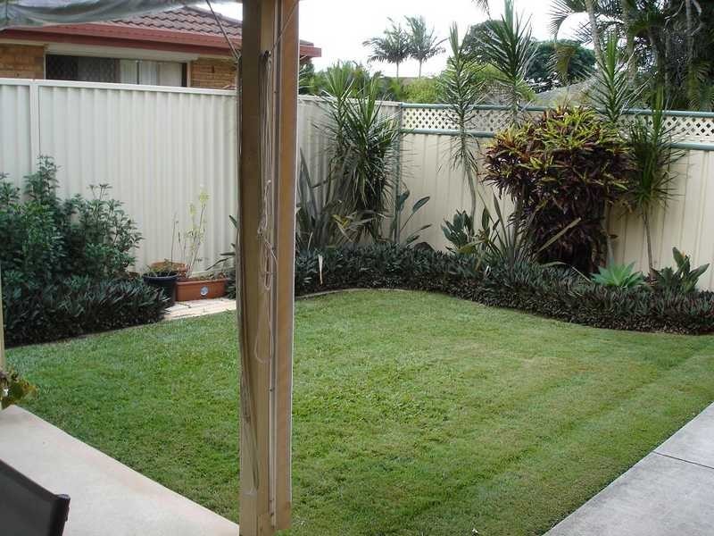 7 Hillstar Avenue, Burleigh Heads QLD 4220