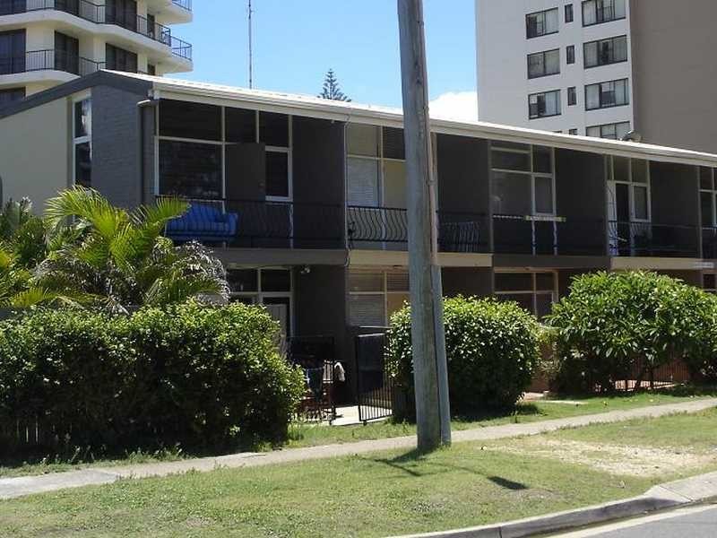 118 Old Burleigh Road, Broadbeach QLD 4218