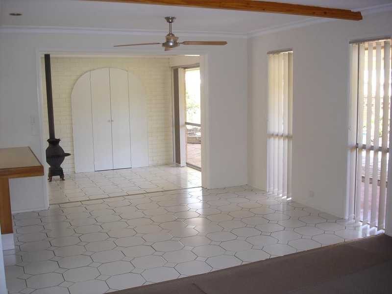 1 McCleary Street, Sorrento QLD 4217