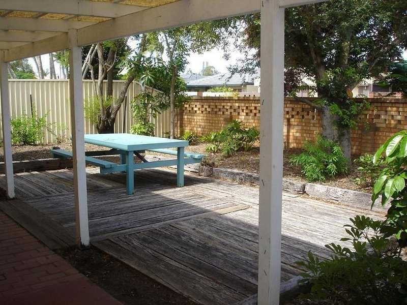 1 McCleary Street, Sorrento QLD 4217