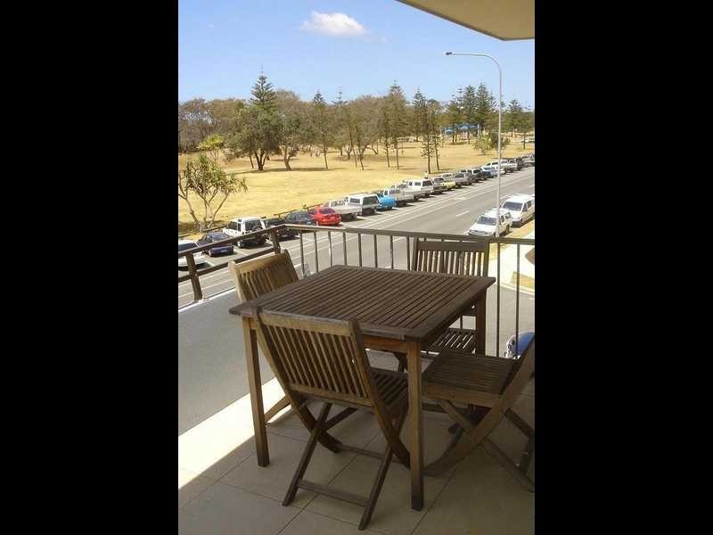 171 Old Burleigh Road, Broadbeach QLD 4218
