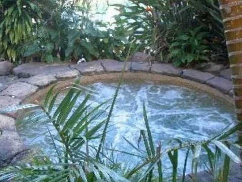 215 Cottesloe Drive, Mermaid Waters QLD 4218