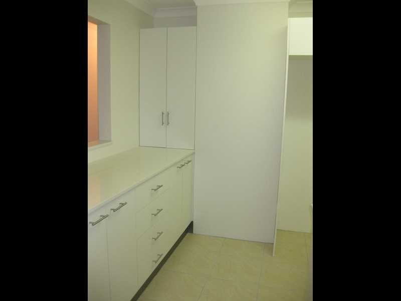 38 Duet Drive, Mermaid Waters QLD 4218