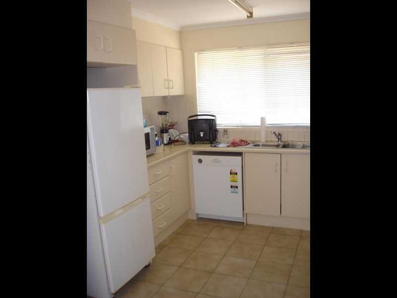 Unit 62/12 Landau Court, Miami QLD 4220