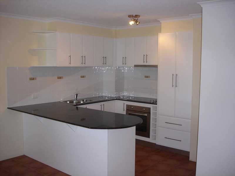 10 Dudley Street, Mermaid Beach QLD 4218