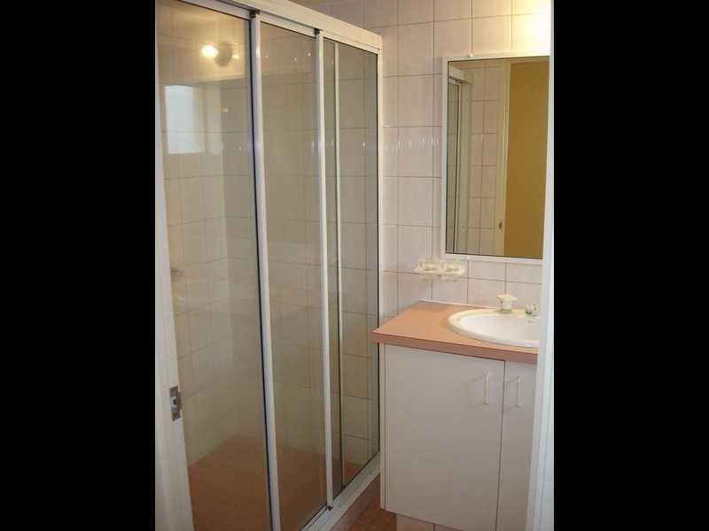 10 Dudley Street, Mermaid Beach QLD 4218