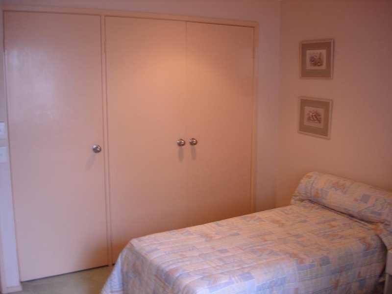 4a Hedges Avenue, Mermaid Beach QLD 4218