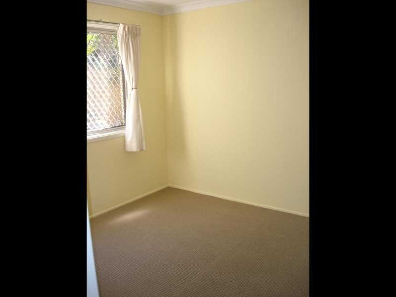 11 Cronin Avenue, Main Beach QLD 4217