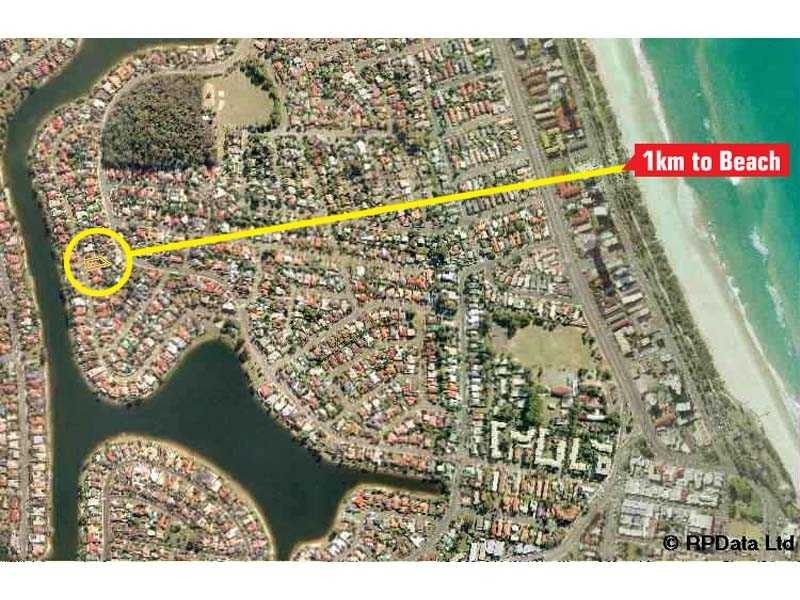 53 Jabiru Dive, Burleigh Heads QLD 4220