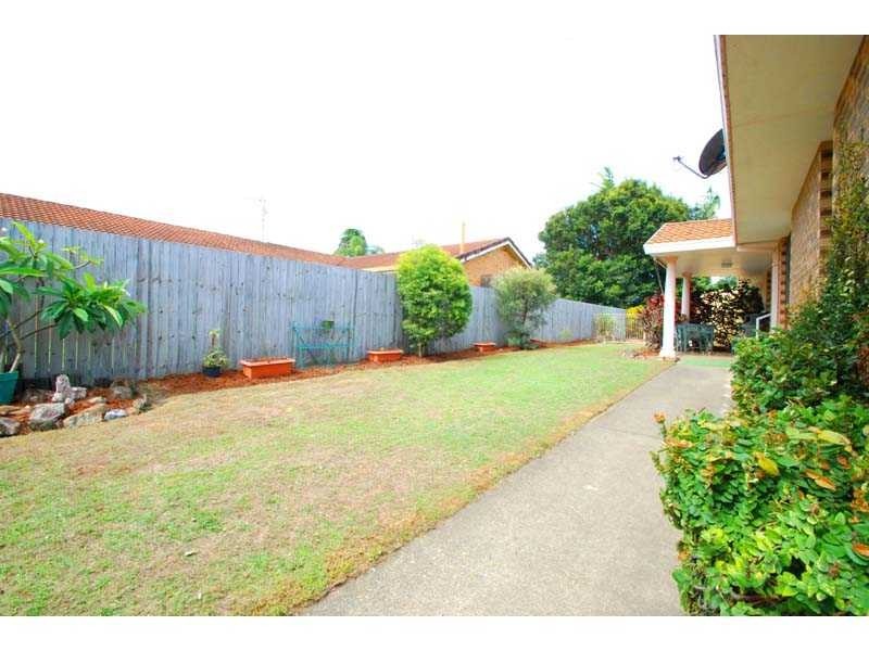 53 Jabiru Dive, Burleigh Heads QLD 4220