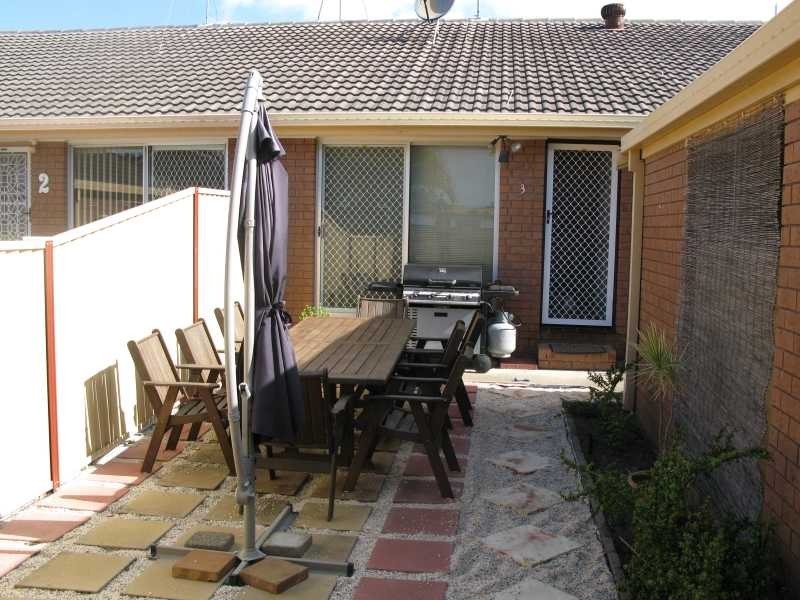 129 Sunshine Boulevarde, Mermaid Waters QLD 4218