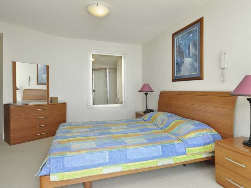 1 Twenty First Avenue, Palm Beach QLD 4221