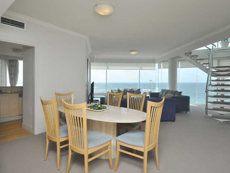 1 Twenty First Avenue, Palm Beach QLD 4221