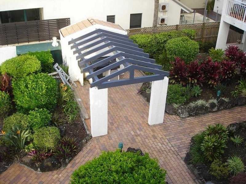 20 Ocean Street, Mermaid Beach QLD 4218
