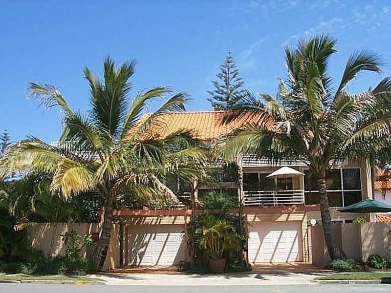 4 Ventura Road, Mermaid Beach QLD 4218