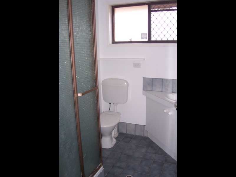 1/77 Sunshine Parade, Miami QLD 4220