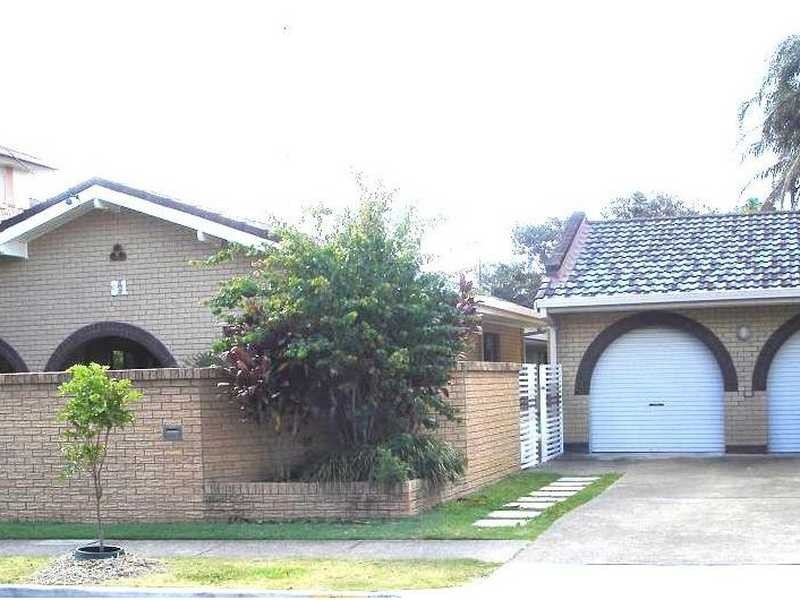 31 Cronulla Avenue, Broadbeach QLD 4218