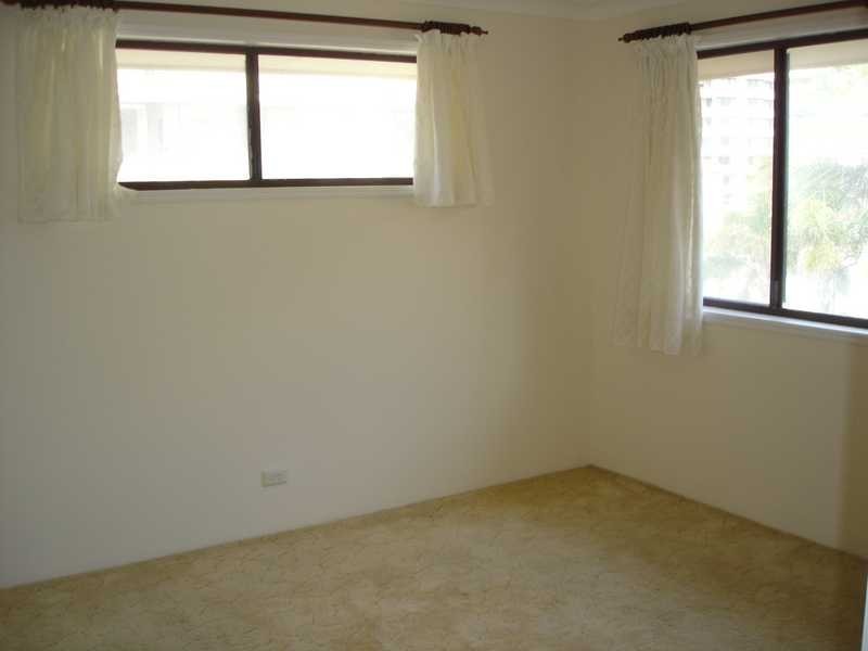 137 Old Burleigh Road, Broadbeach QLD 4218