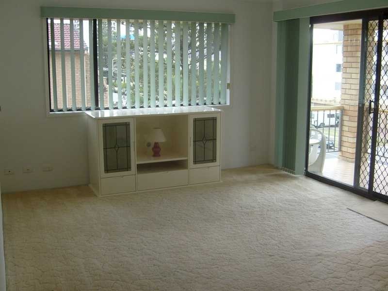 9/137 Old Burleigh Road, Broadbeach QLD 4218