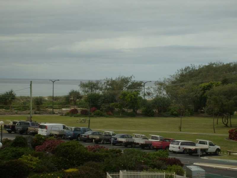 9/137 Old Burleigh Road, Broadbeach QLD 4218