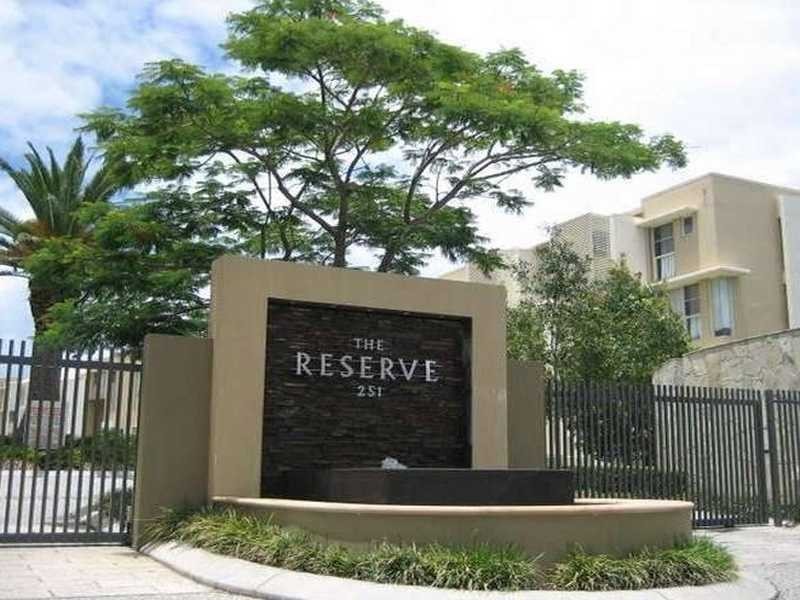 251 Varsity Parade, Varsity Lakes QLD 4227