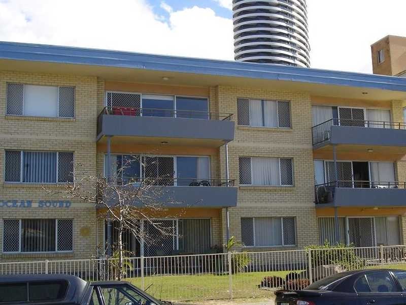 171 Old Burleigh Road, Broadbeach QLD 4218