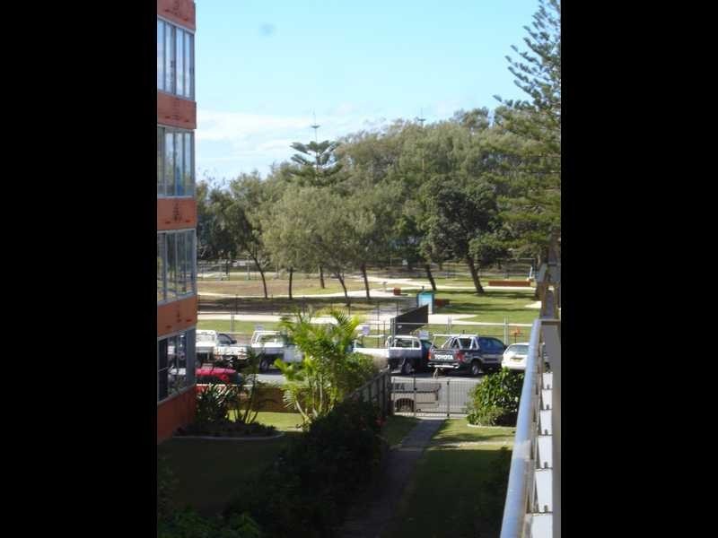 171 Old Burleigh Road, Broadbeach QLD 4218