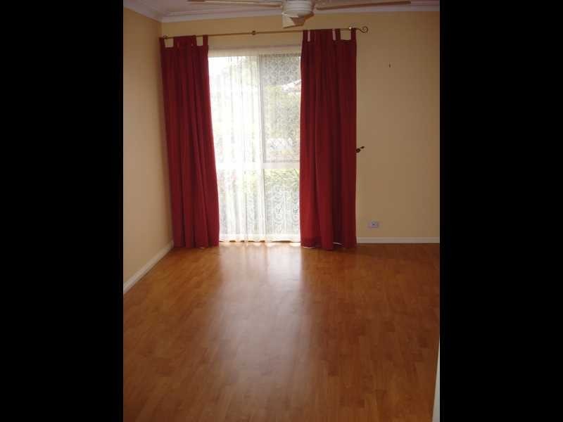 73 Clear Island Road, Broadbeach Waters QLD 4218