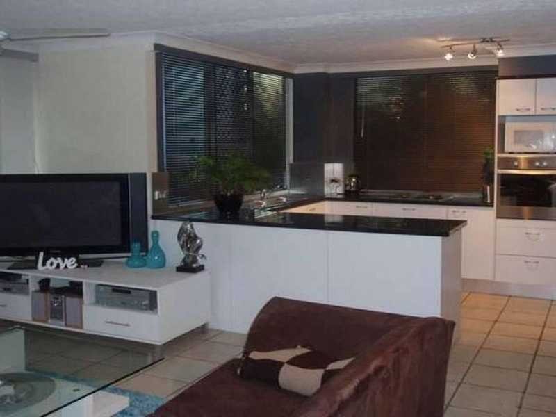 220 Surf Parade, Broadbeach QLD 4218