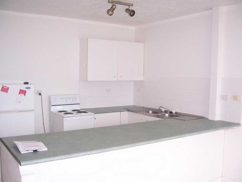 11 Fairways Drive, Carrara QLD 4211