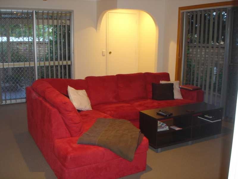 1 McCleary Street, Sorrento QLD 4217