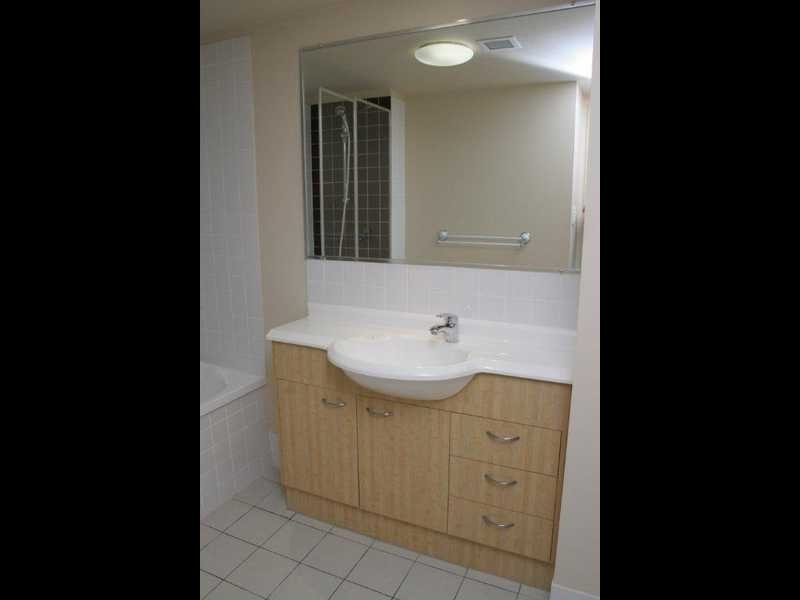 14 Markeri Street, Mermaid Beach QLD 4218