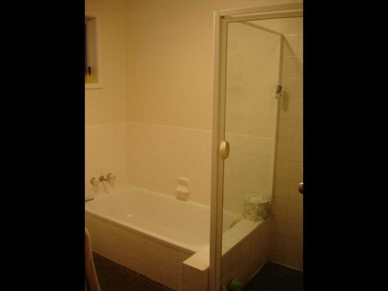 1 McCleary Street, Bundall QLD 4217